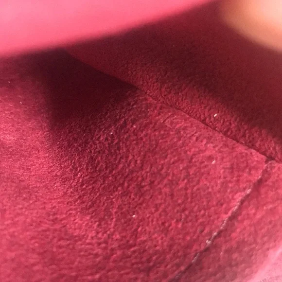 ๐โจ COLLECTABLE โจ๐ MULTICOLOR CROSSBODY LOUIS VUITTON SOLOGE - Picture 11 of 15